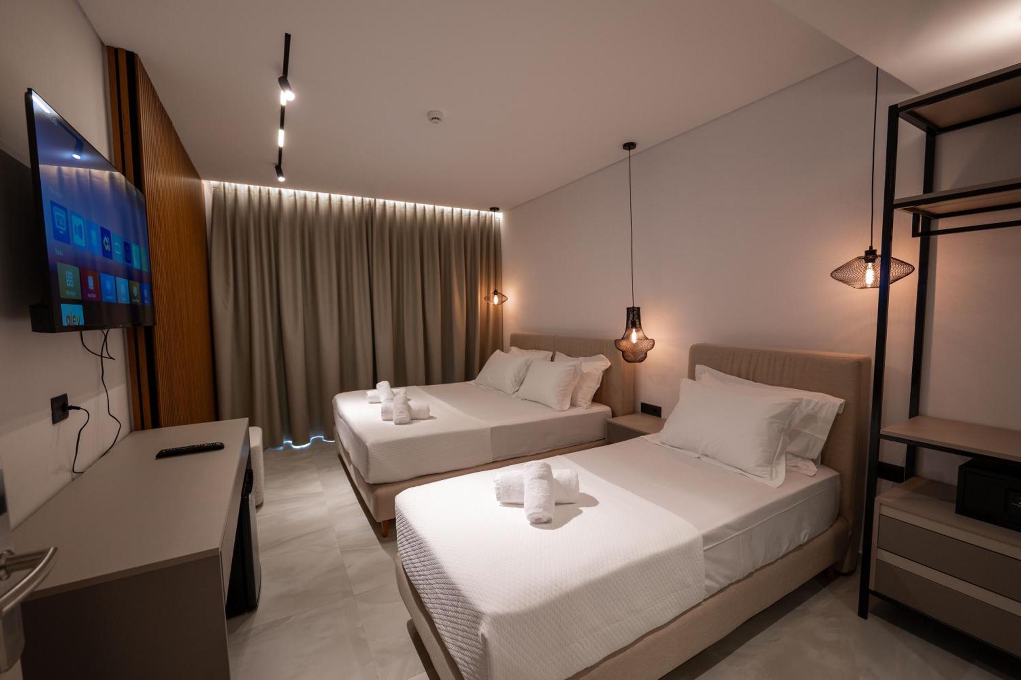 Litan Hotel Sarandë Exteriér fotografie