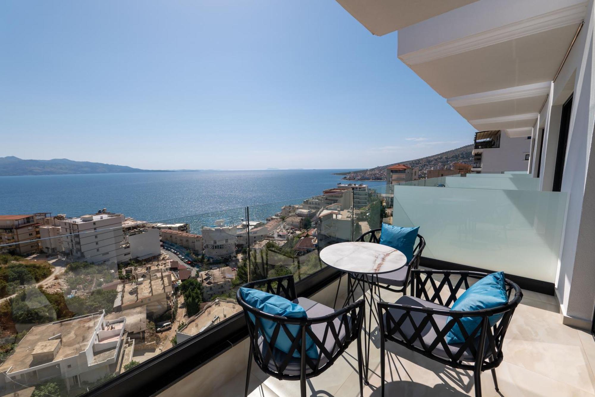 Litan Hotel Sarandë Exteriér fotografie