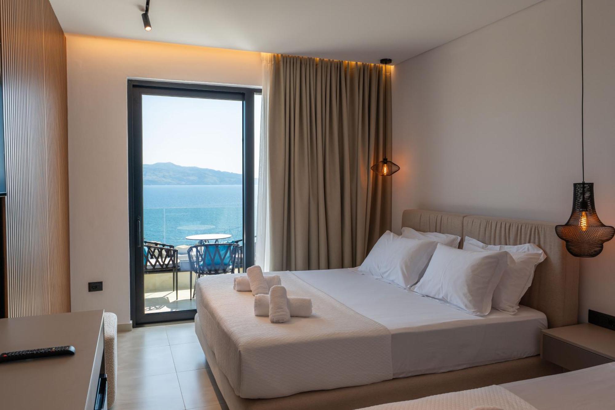 Litan Hotel Sarandë Exteriér fotografie