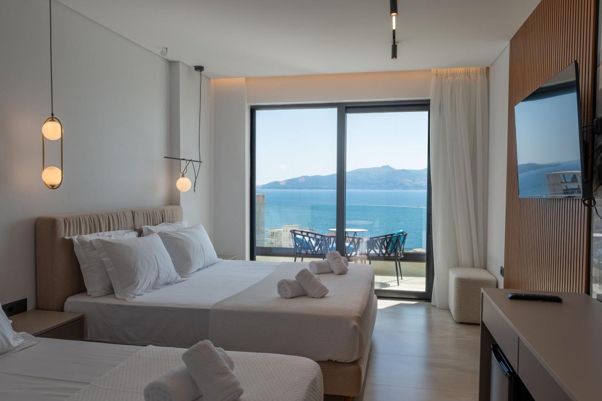 Litan Hotel Sarandë Exteriér fotografie