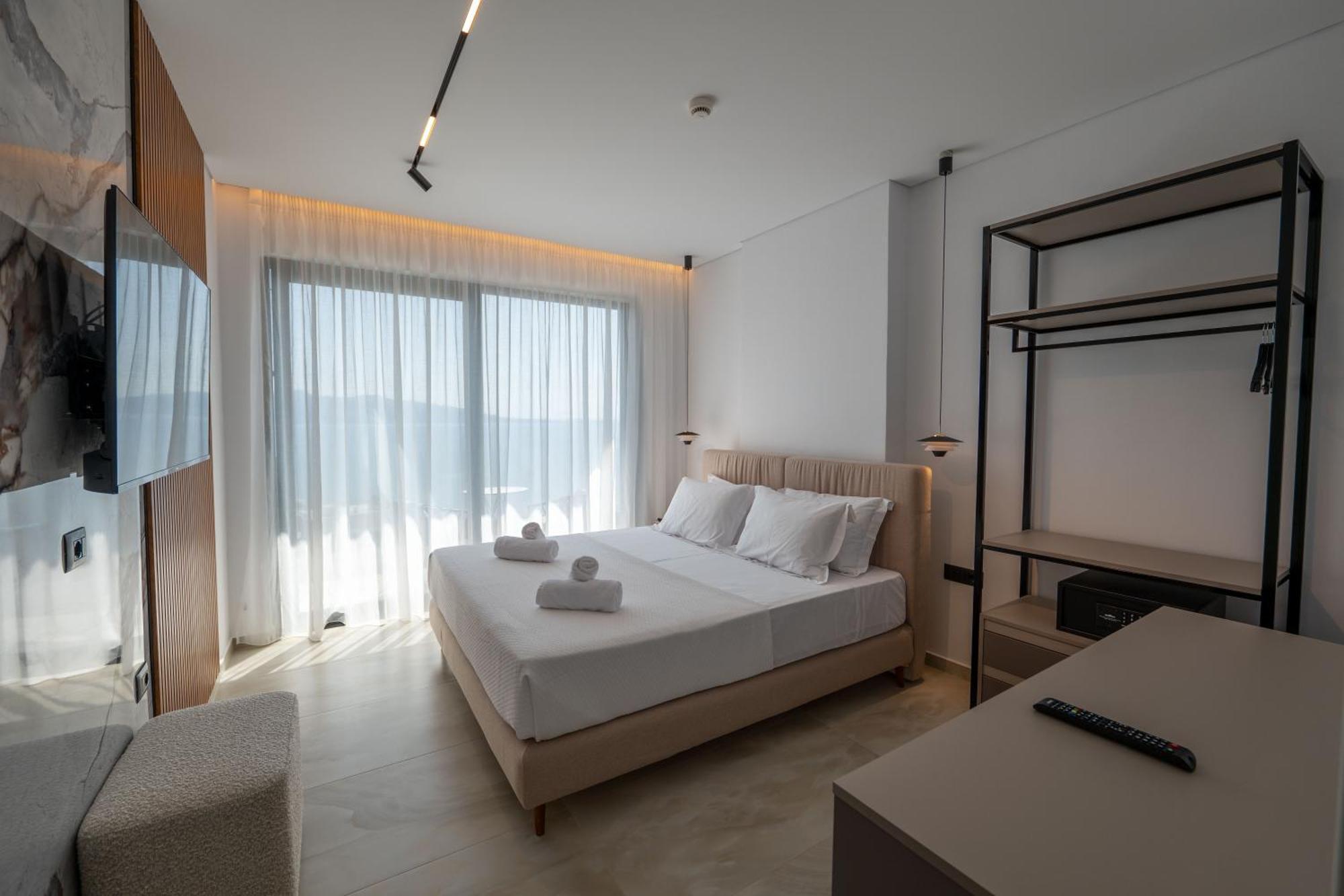 Litan Hotel Sarandë Exteriér fotografie